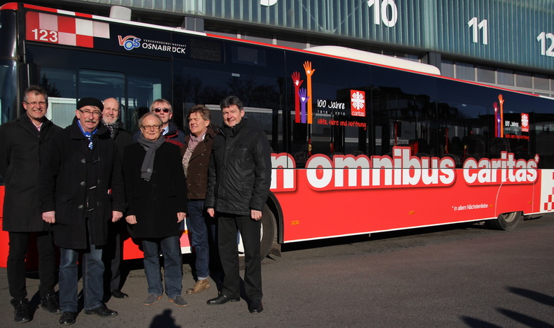 160119 Caritasbus Gruppe