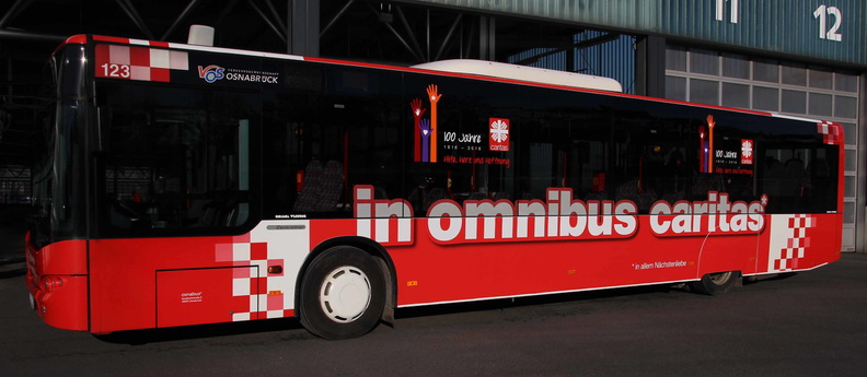 Caritasbus w